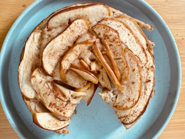 Christmas Special: Apple Walnut Cinnamon Cake & Fruit & Nut Spiced Cake Masterclass - Image 4