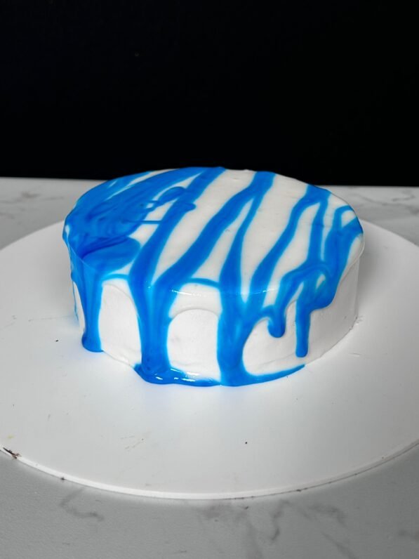 8 Types of Trending Designer Cakes - Image 8
